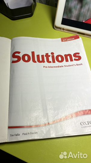 Solutions Pre intermediate Student’s Book