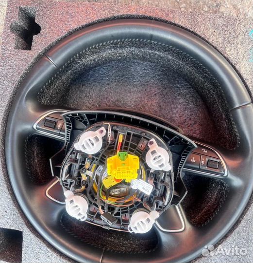 Рулевое колесо audi