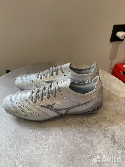 Бутсы mizuno morelia neo
