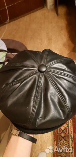Берет женский кожаный
