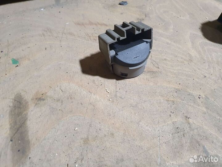 Контактная группа замка зажигания Ford