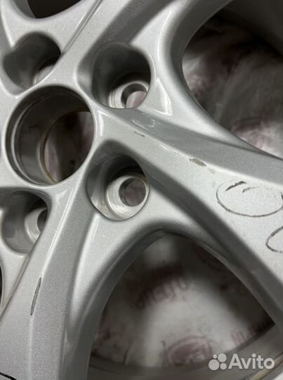 Диск колесный 17” Toyota Rav 4 оригинал