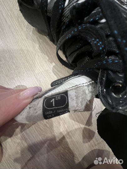 Коньки bauer vapor x700