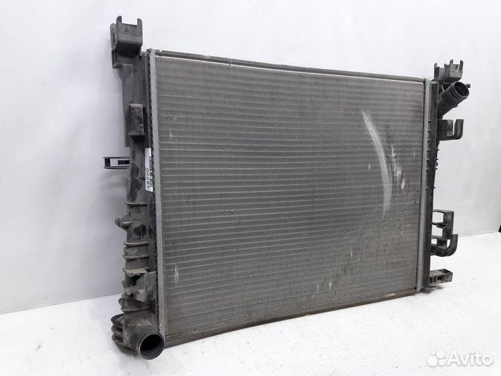 Радиатор охлаждения Renault Logan 2 2014