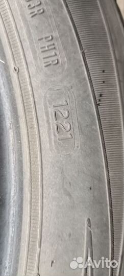 Dunlop DSX 215/55 R17 94V