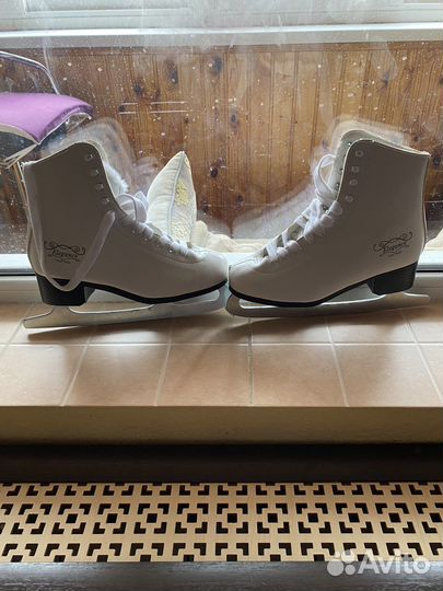 Коньки Мужские и Женские