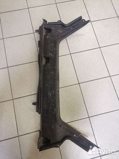 Накладка багажника Mercedes w202