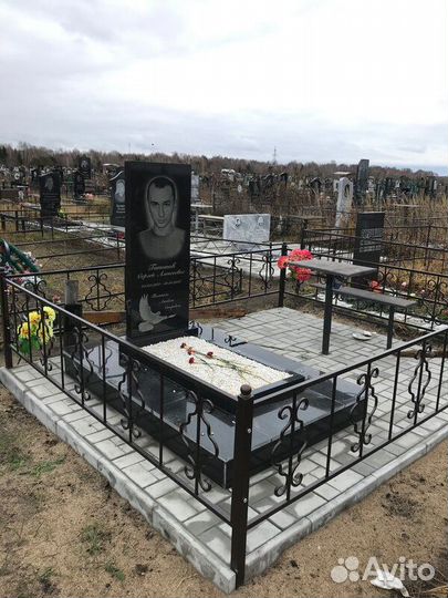 Памятники мраморные,гранитные под ключ