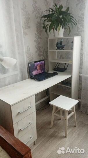 Стол компьютерный