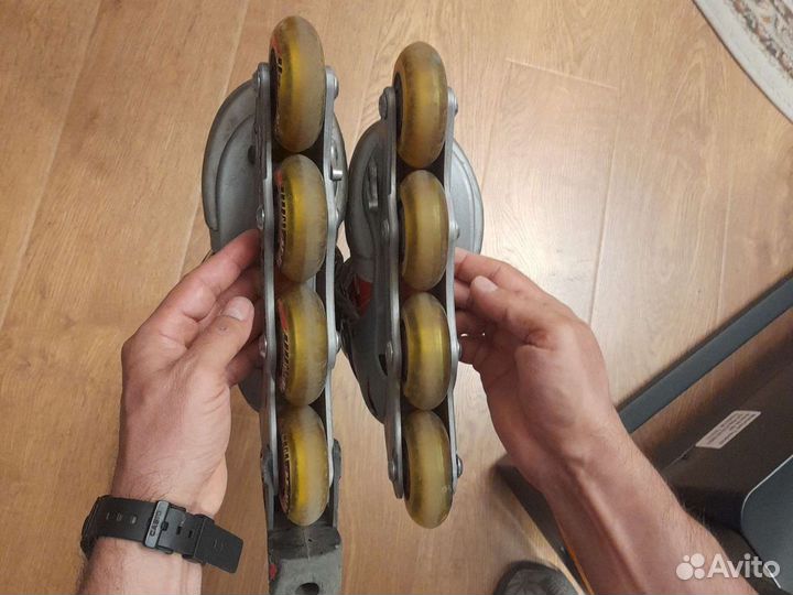 Роликовые коньки