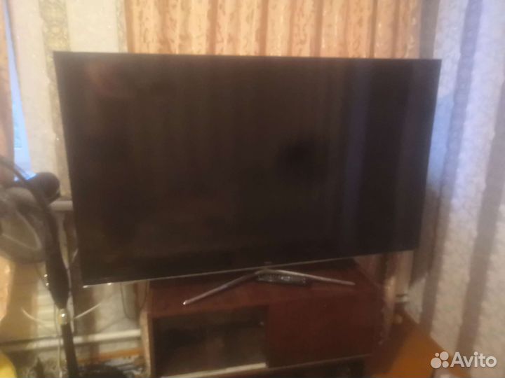 Телевизор samsung