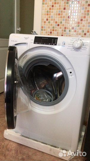 С/машины с функцией пара новые