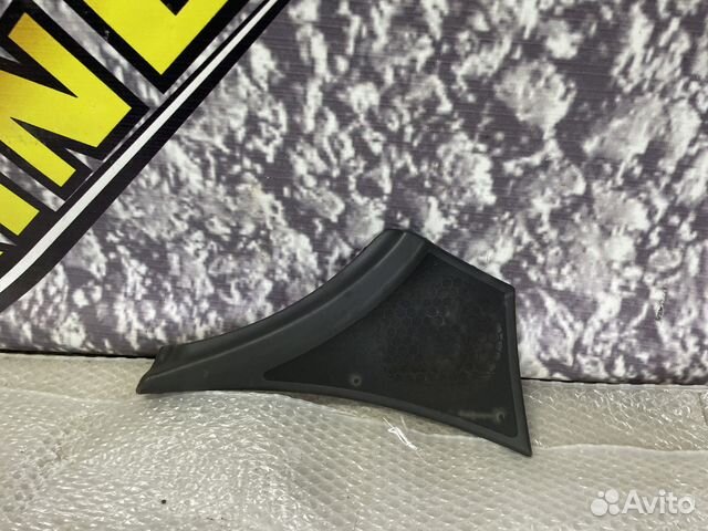 Накладка на обшивке двери правой Laguna 2 Лагуна