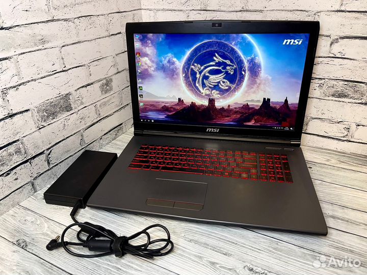 Игровой ноутбук MSI i7/GTX4GB/SSD/17.3