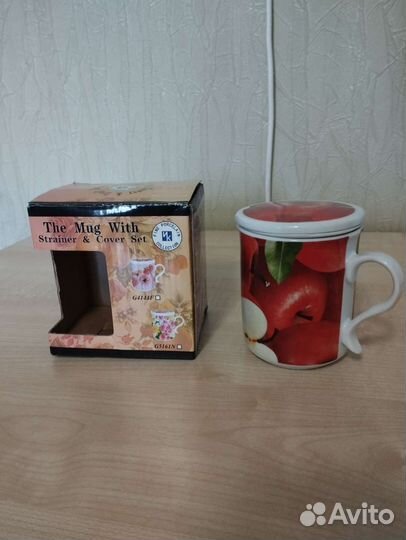 Бокал для чая, фарфор, с ситечком и крышкой, новый