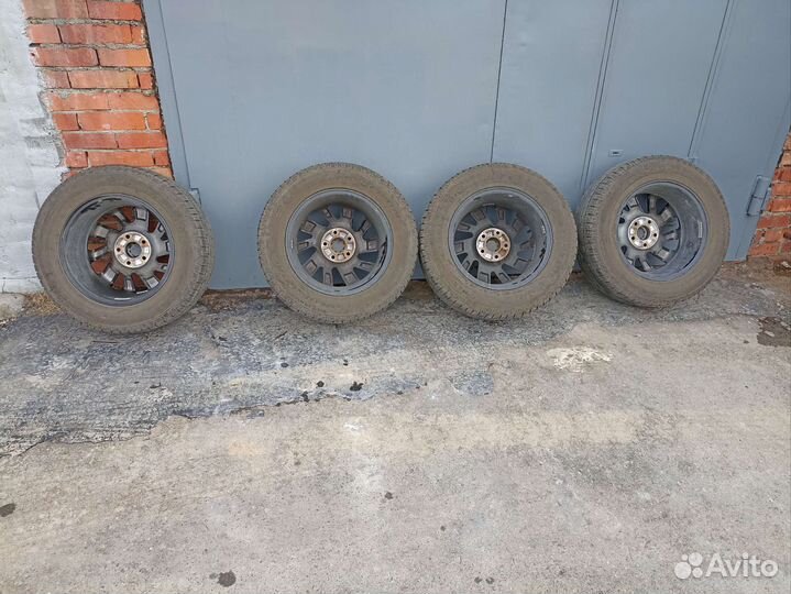 Continental ContiCrossContact LX 215/65 R16