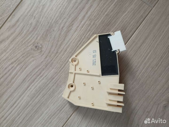 Таходатчик DC31-00076A стиральной машины Samsung