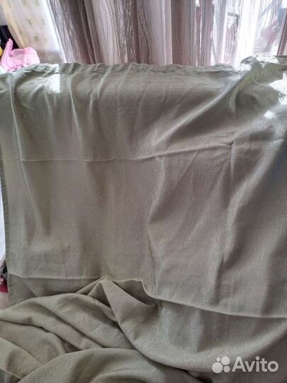 Шторы гардиные бу цвет оливковый 1,45х2,602 шт