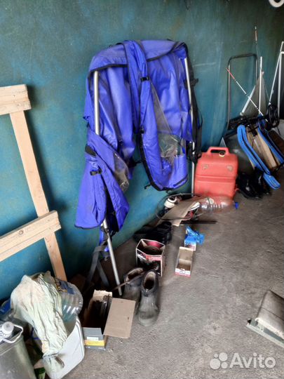 Лодка с мотором