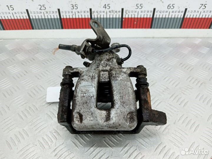 Суппорт задний правый для Volkswagen Golf 5