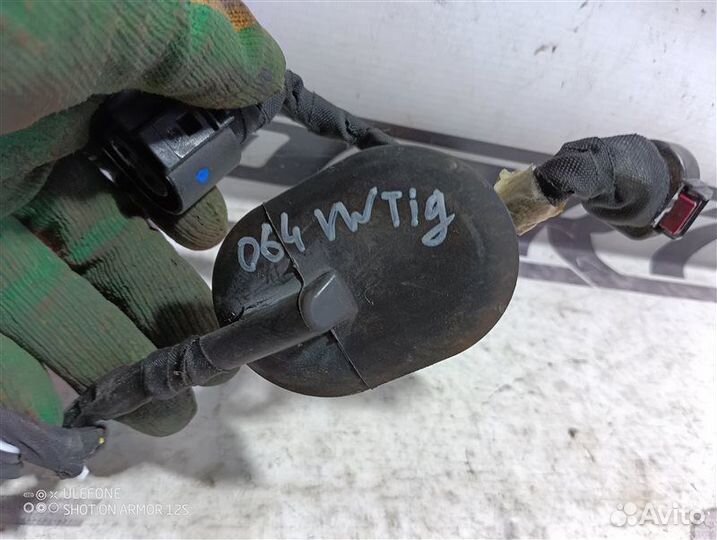 Проводка топливного насоса Volkswagen Tiguan 5N