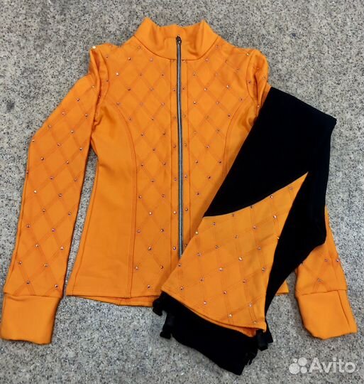 Термокостюм для фигуристки