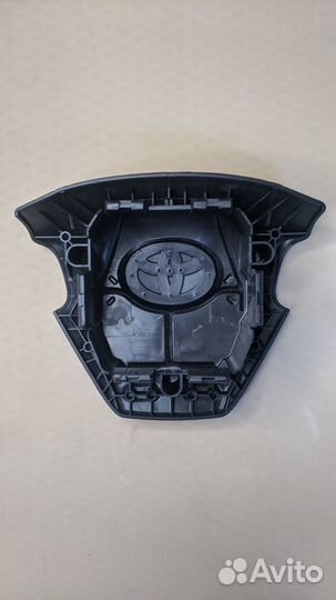 Заглушка руля Toyota Highlander (2014-2019)