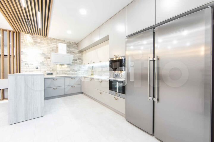 3-к. квартира, 106,5 м², 16/17 эт.