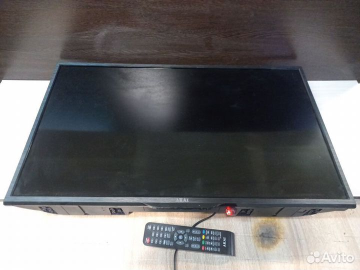 Телевизор akai LES-32A64M