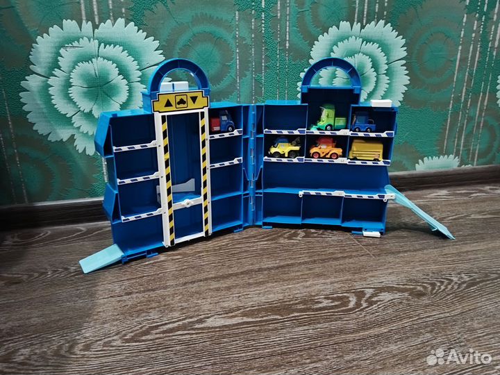 Парковка для машинок Робокар Поли + 5 машинок