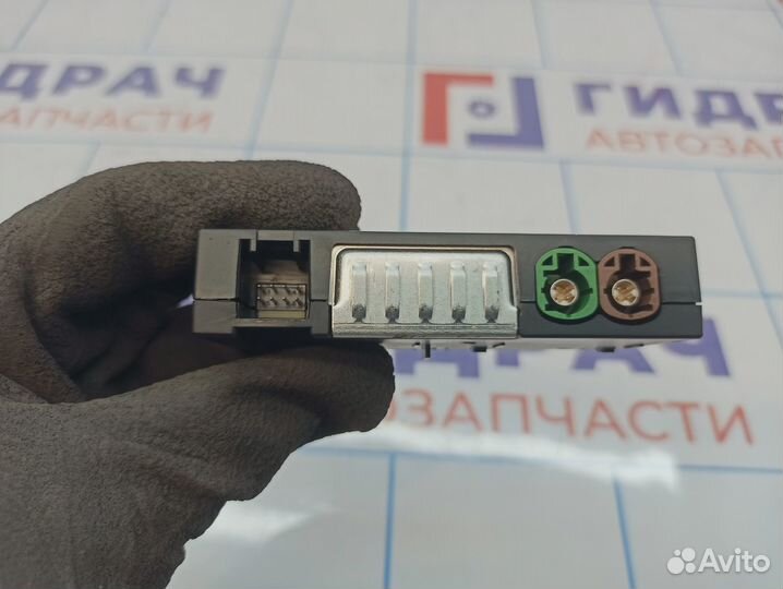 Разъем USB Volkswagen Tiguan (Mk2) 5QF035726