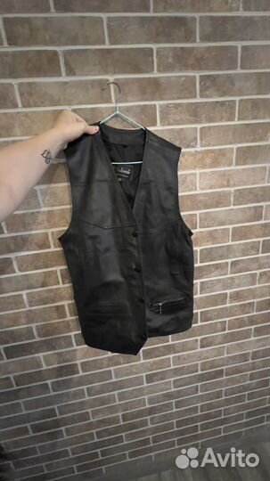 Жилетка кожаная мужская