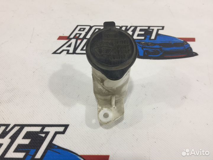 Горловина бачка омывателя Lexus LS460L 85301-50010