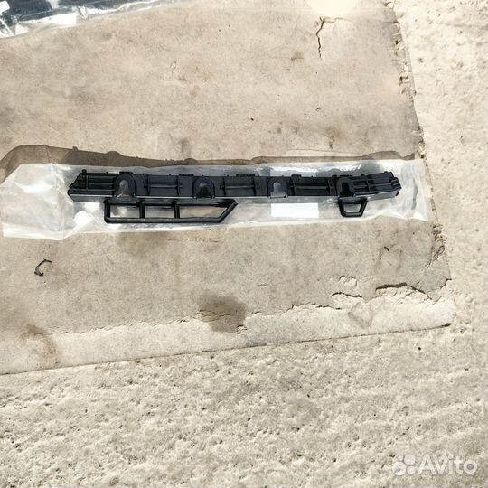 Крепление заднего бампера Kia RIo 4 17-20 SDN лев