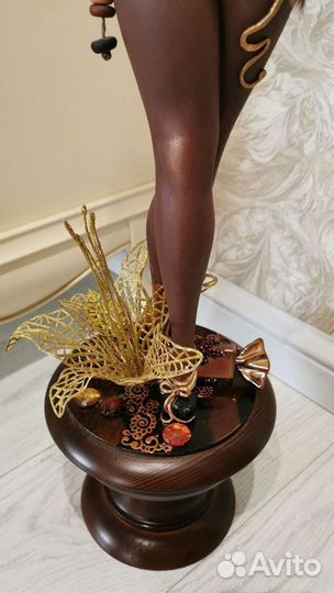 Необычная скульптура из кедра