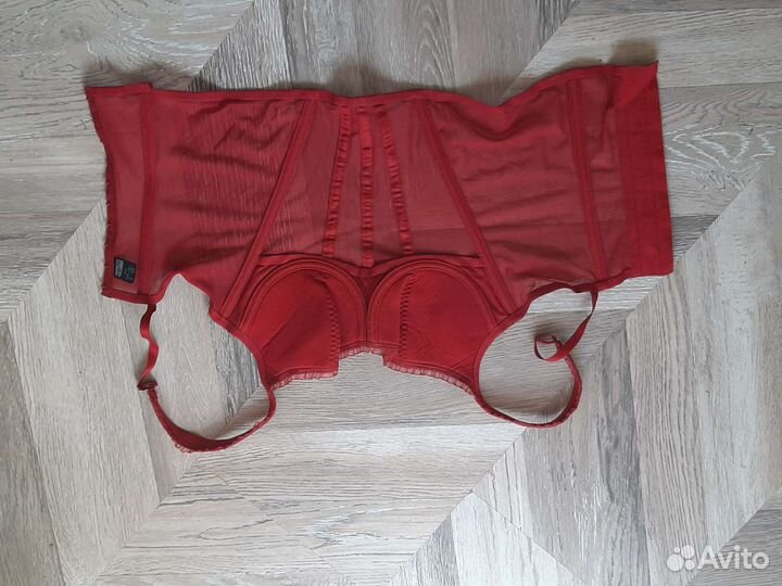 Женские вещи