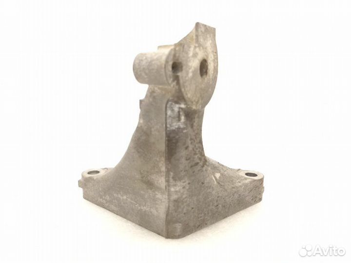 Кронштейн кпп левый Subaru Legacy B14 2.5 EJ253