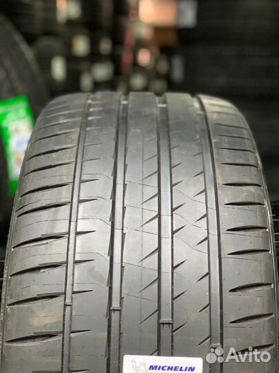 Michelin Pilot Sport 4 245/40 R19 и 275/35 R19