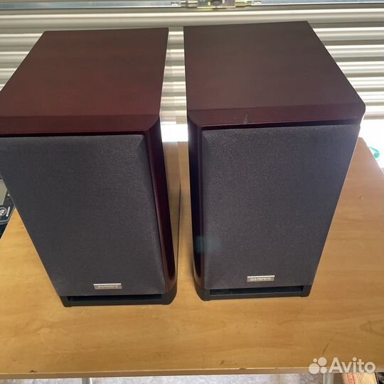 Колонки Onkyo D-152е, D-052