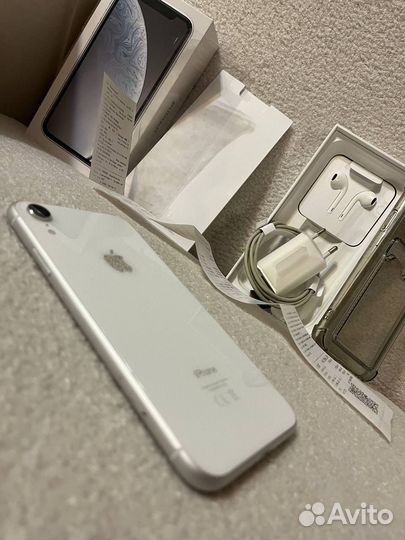 iPhone xr 64gb
