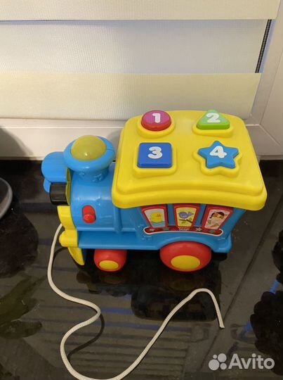 Паровозик музыкальный