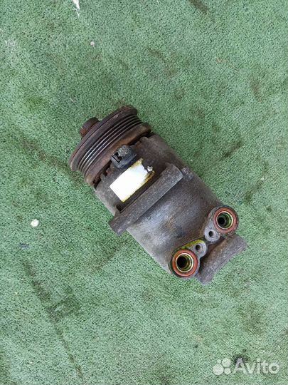 Компрессор кондиционера Ford C Max 1.8 2006