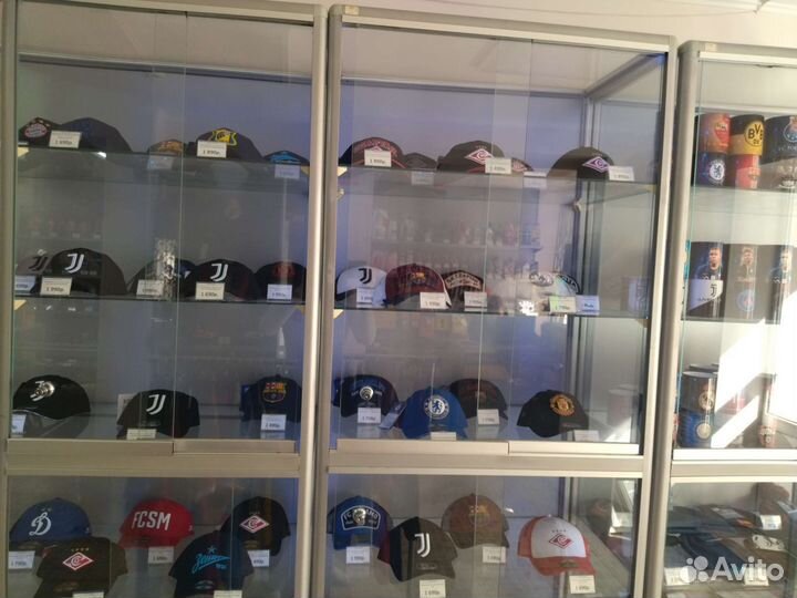 Бейсболки футбольных команд