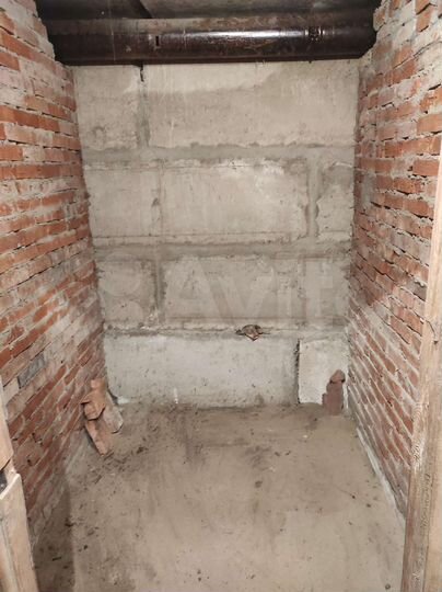 Машиноместо, 10 м²
