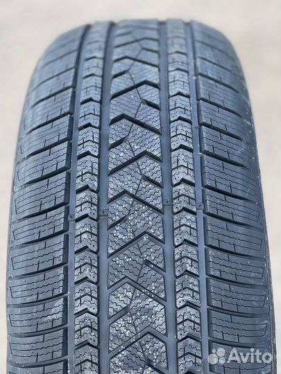 Tourador Winter Pro TSU1 295/40 R21