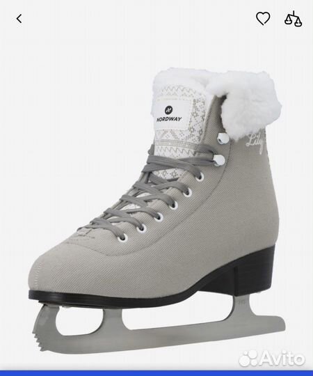 Коньки женские 38