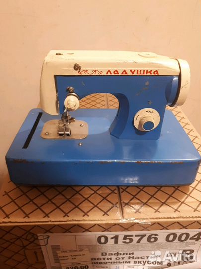 Швейная машина ладушка