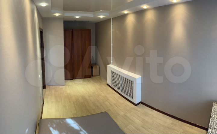 2-к. квартира, 65 м², 1/5 эт.