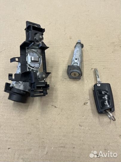 Ключ, замок зажигания и личинка двери Шкода Кодиак