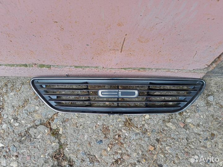 Решетка Toyota Carina ED